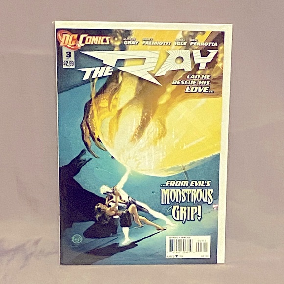🔥DC Comics The New 52! & The Ray - 9 Comic Books Mixed Bundle🔥 - Picture 8 of 10